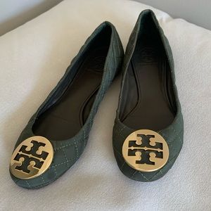 Tory Burch Women’s quilted ballet flats